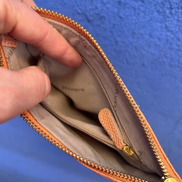 brahmin peach pebble leather wristlet - Picture 6 of 9